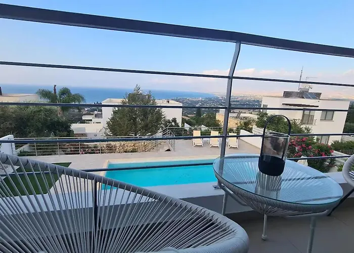 Prengos 24 * Neo Chorio